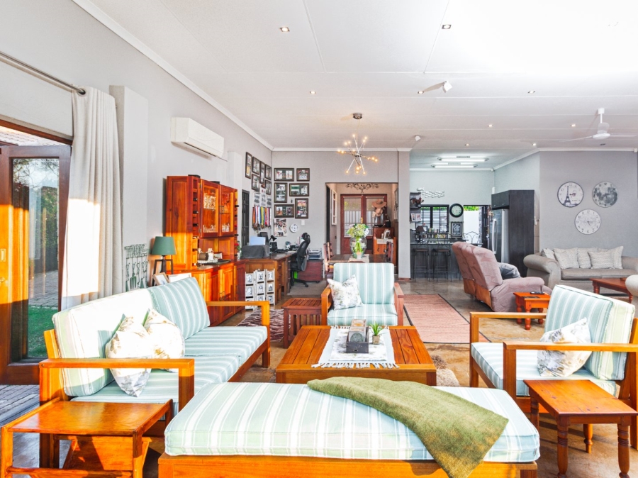 3 Bedroom Property for Sale in Meerhof North West